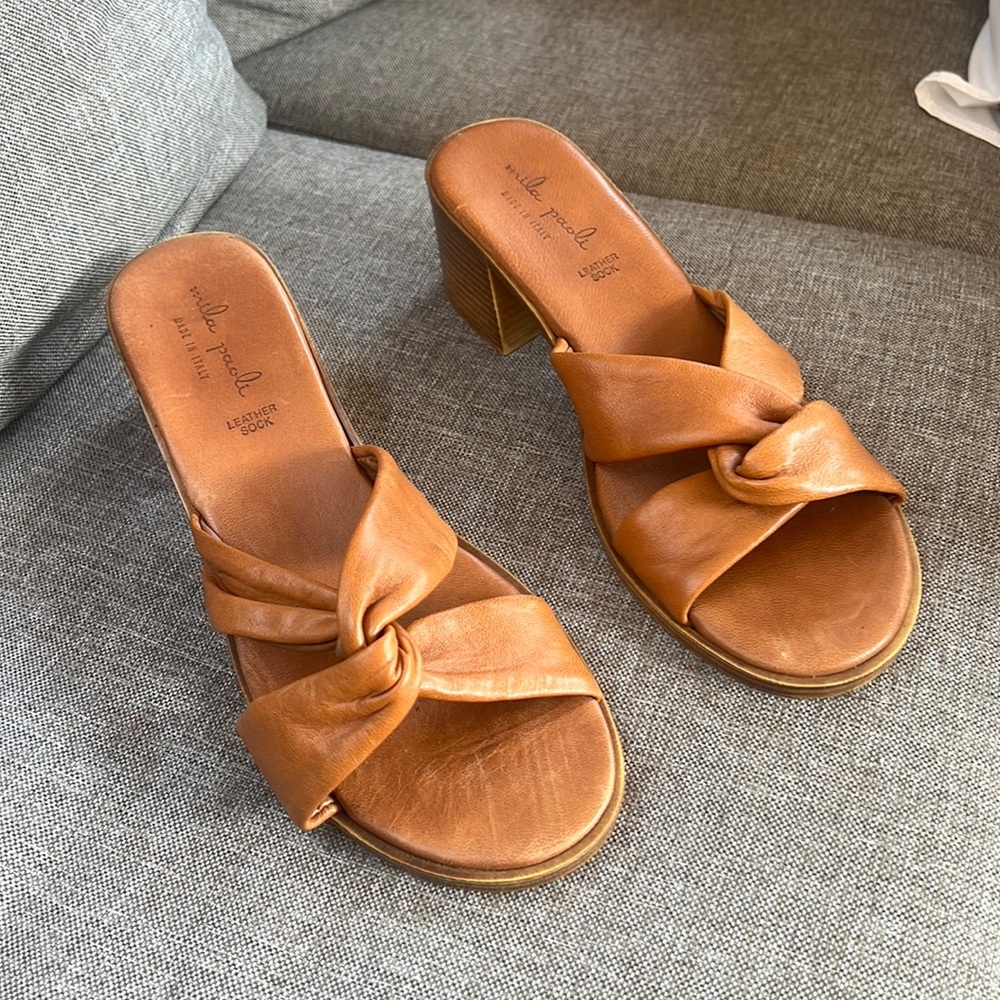 Mila Paoli leather heeled sandals